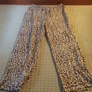 Comfy Lepord print pajama pants